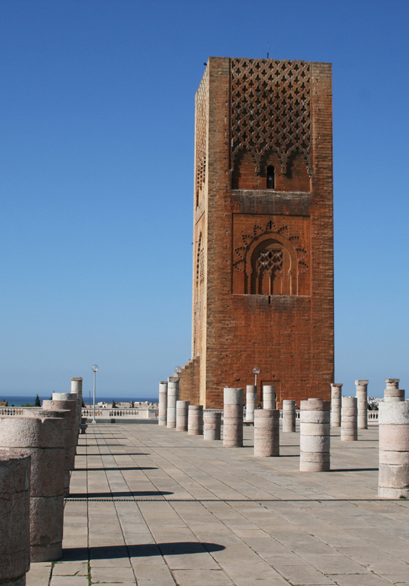 Location de voiture  Rabat pour aller voir la Tour Hassan